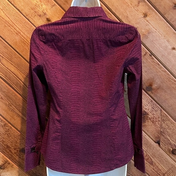 Express button down animal print long sleeve collared pink purple dress shirt - Picture 2 of 7